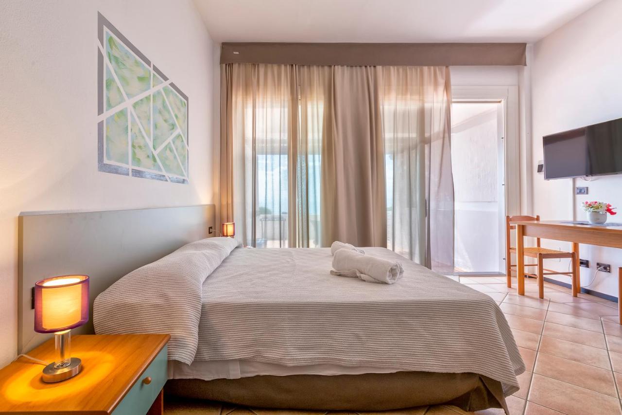 Residence Le Vele Стинтино Экстерьер фото