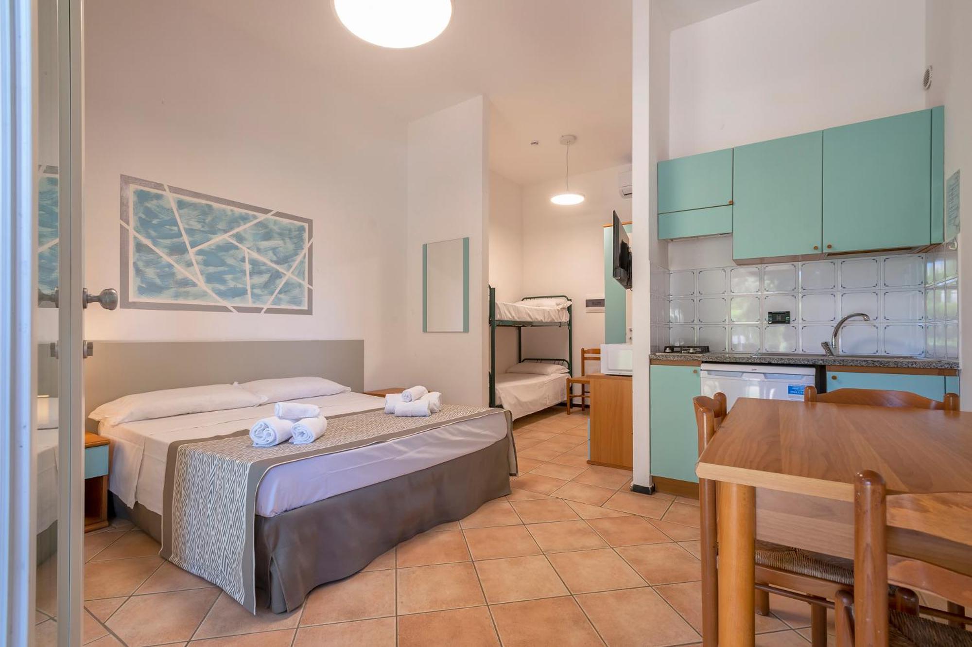 Residence Le Vele Стинтино Экстерьер фото